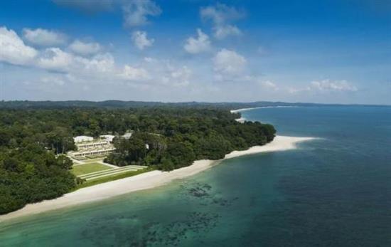 马来西亚迪沙鲁海岸One&Only唯逸度假酒店坐拥128 英亩的天然海岸线